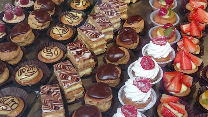A ceder trés belle BOULANGERIE-PÂTISSERIE-SNACKING proche de l'océan - Ref: 40-1251