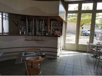 Vente Bar-Brasserie De 200m² Dans Le Béarn - 64-291