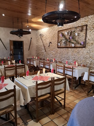 RESTAURANT-TRAITEUR dans les Landes - Ref : 40-610