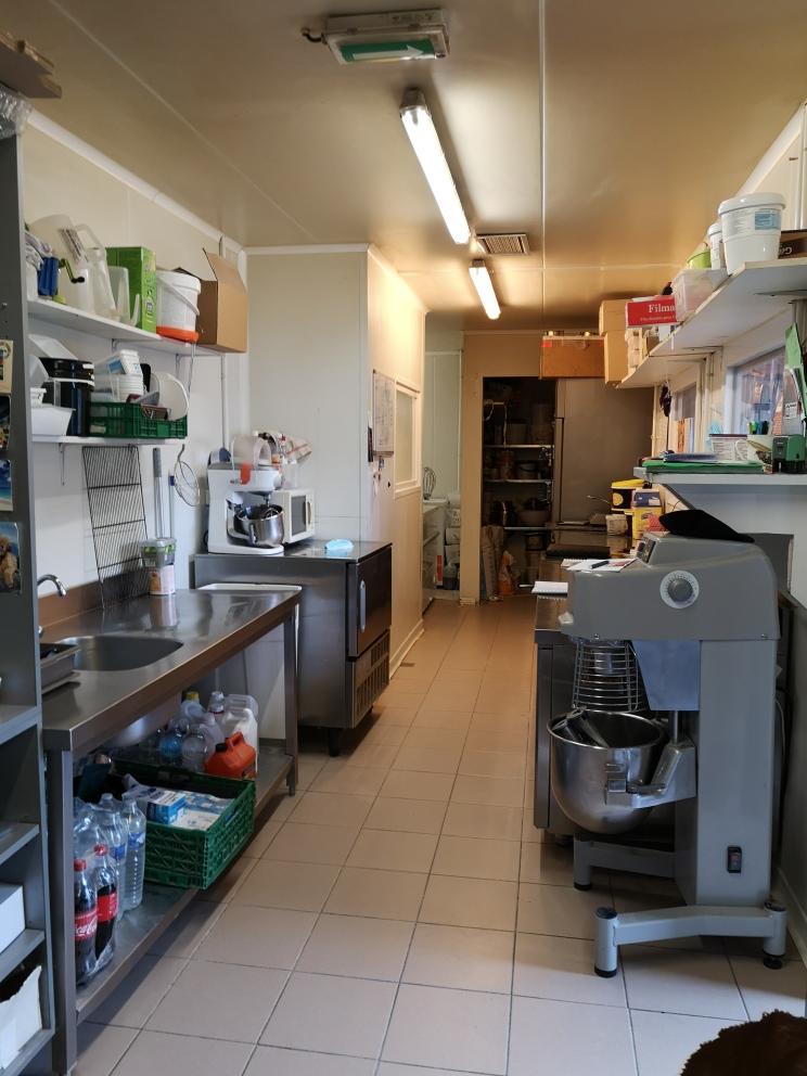 A saisir BOULANGERIE-SNACKING sur axe passant - Ref 40-1182