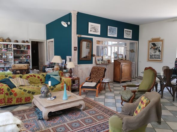 A vendre ensemble immobilier de GÎTE et CHAMBRE D'HÔTE avec BAR à vin bar à Cocktails et Tapas  dans le Gers proche Condom Ref 32-1213