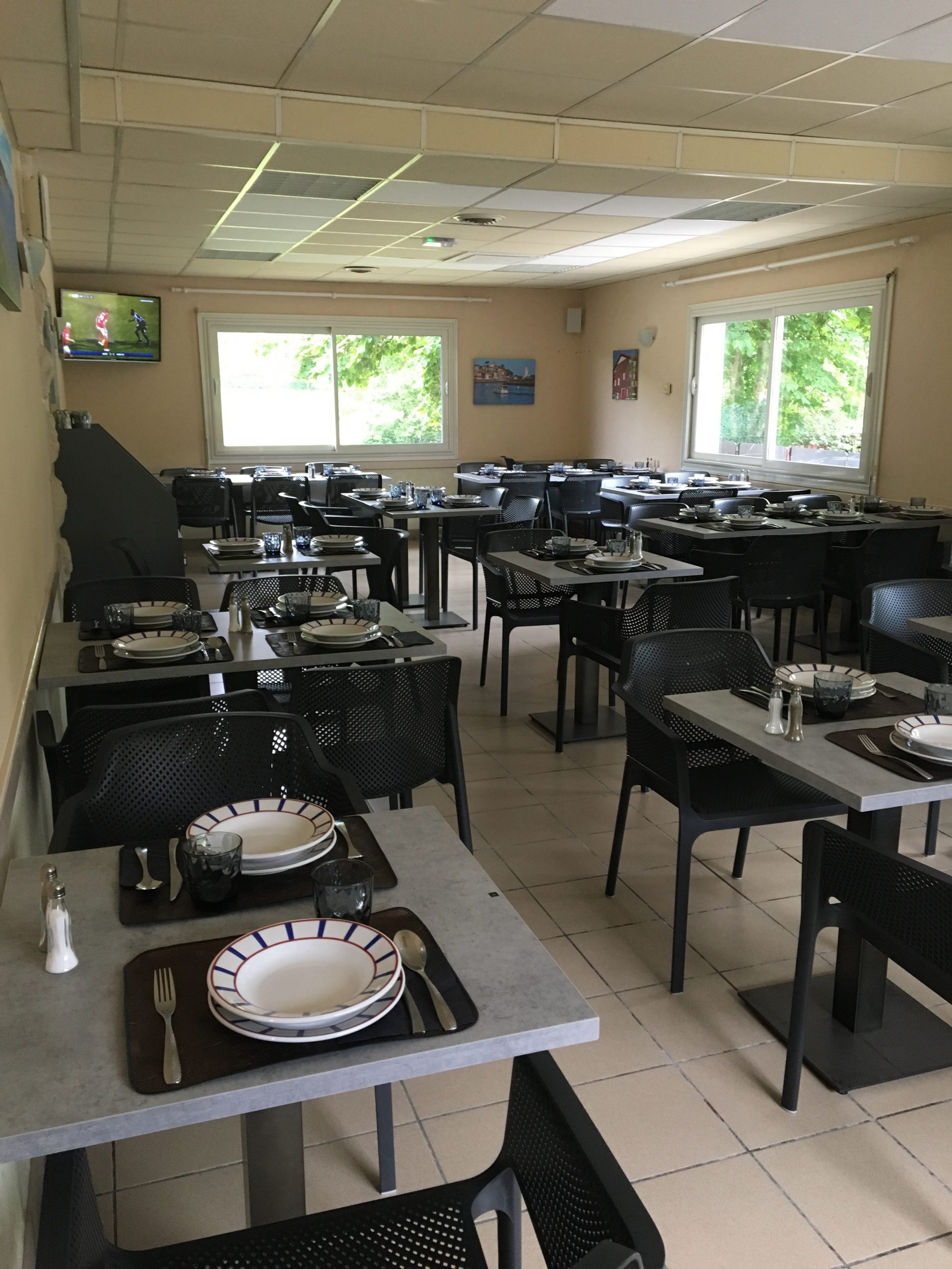 A Reprendre BAR RESTAURANT , Commune Agreable Des LANDES REF 40-418