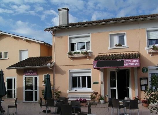  ENSEMBLE IMMOBILIER à AYDIE dpt 64 - Ref: 64-1062