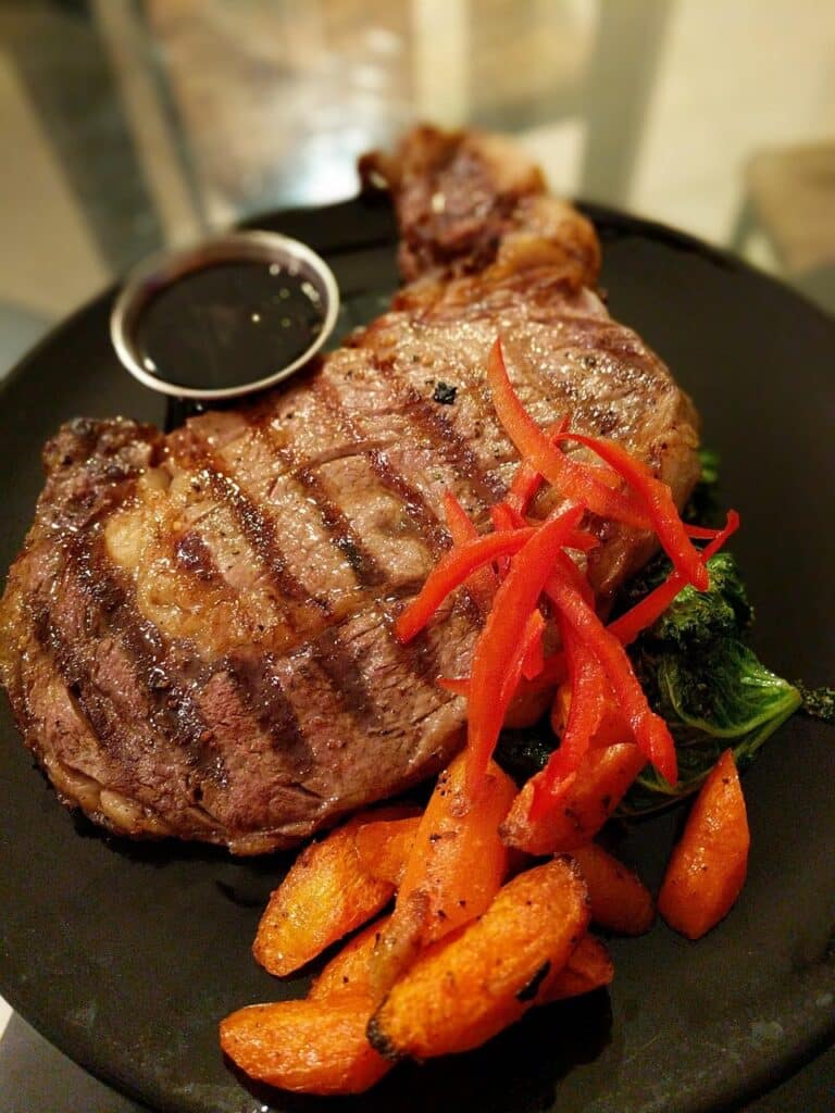 steak, meal, dinner, food, meat, beef, fillet, grilled, gourmet, sirloin, cooking, veggies, fresh, table, vegetable, homemade, brown cooking, brown vegetables, brown meat, brown dinner, steak, steak, steak, steak, steak, dinner, beef, sirloin